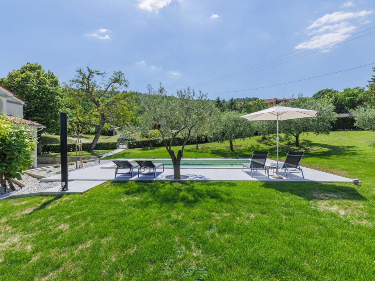 Holiday Home Carlo - Ipc102 By Interhome Pićan Exteriör bild